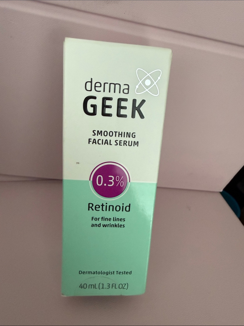 0.3% Retinoid Smoothing Facial Serum - Mint Green